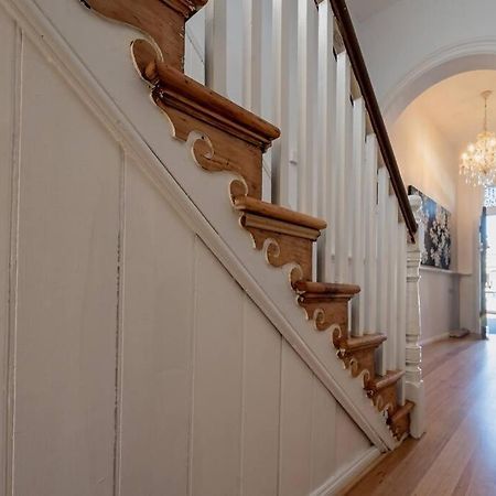 Appartement Historic Beauty In The Cbd! Parking And Wifi à Launceston Extérieur photo
