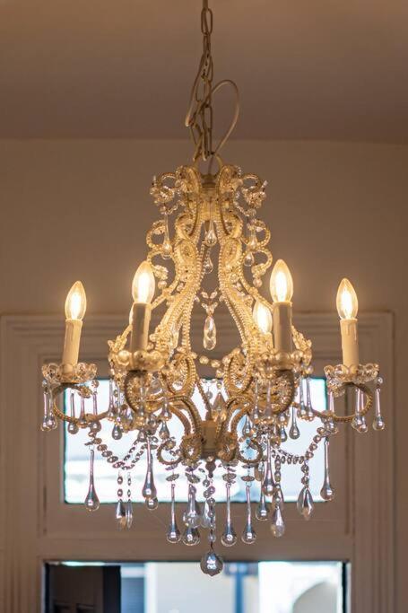 Appartement Historic Beauty In The Cbd! Parking And Wifi à Launceston Extérieur photo