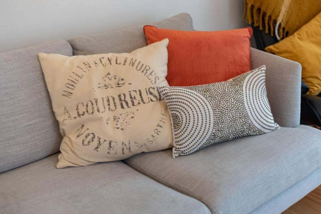 Appartement Historic Beauty In The Cbd! Parking And Wifi à Launceston Extérieur photo